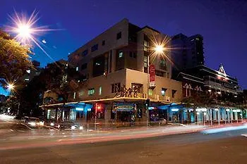 Nomads Tinbilly Travellers Hotel Brisbane Australia